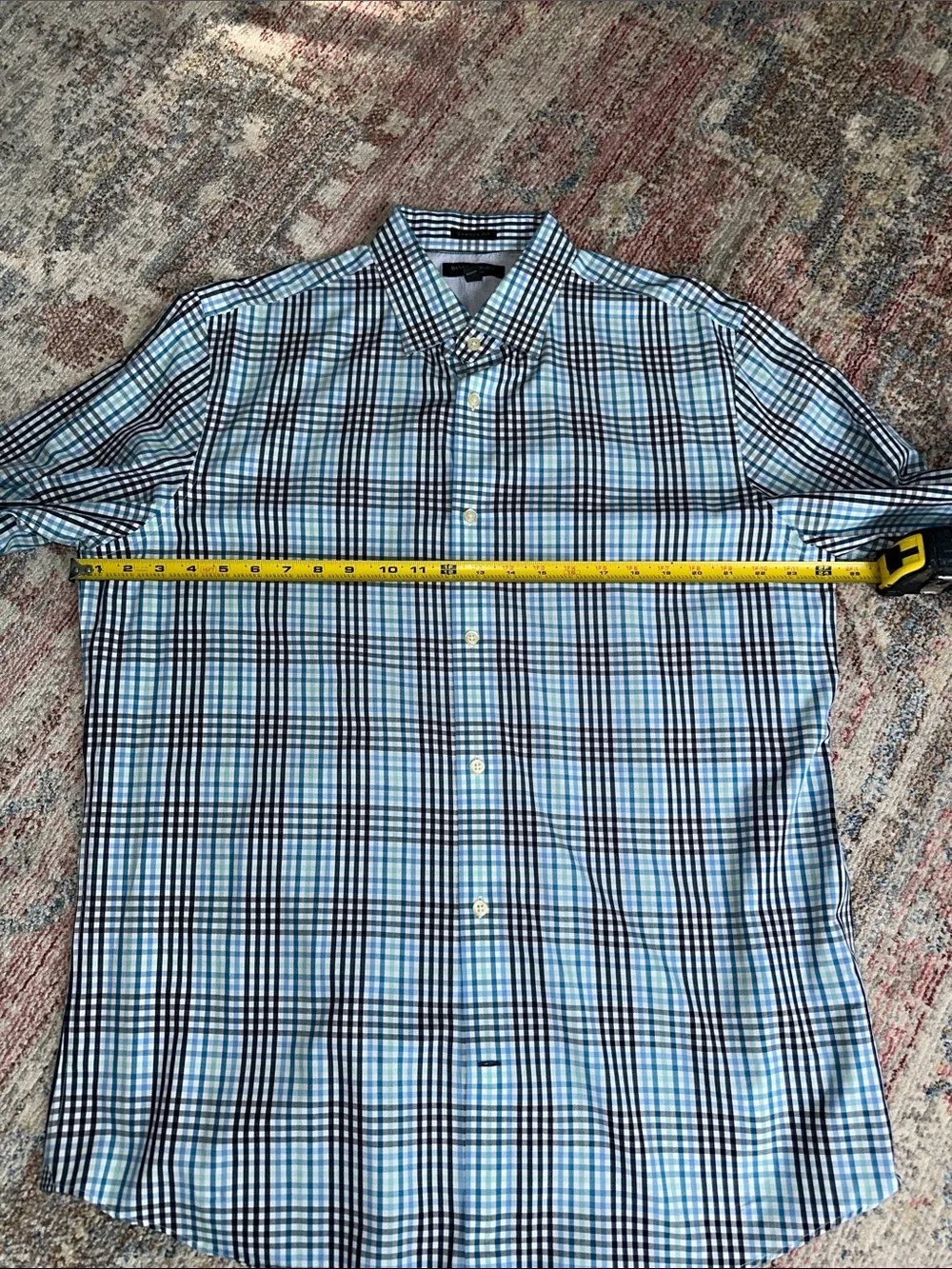 Banana Republic Camden Fit Blue and Black Plaid Button-Down Shirt XL